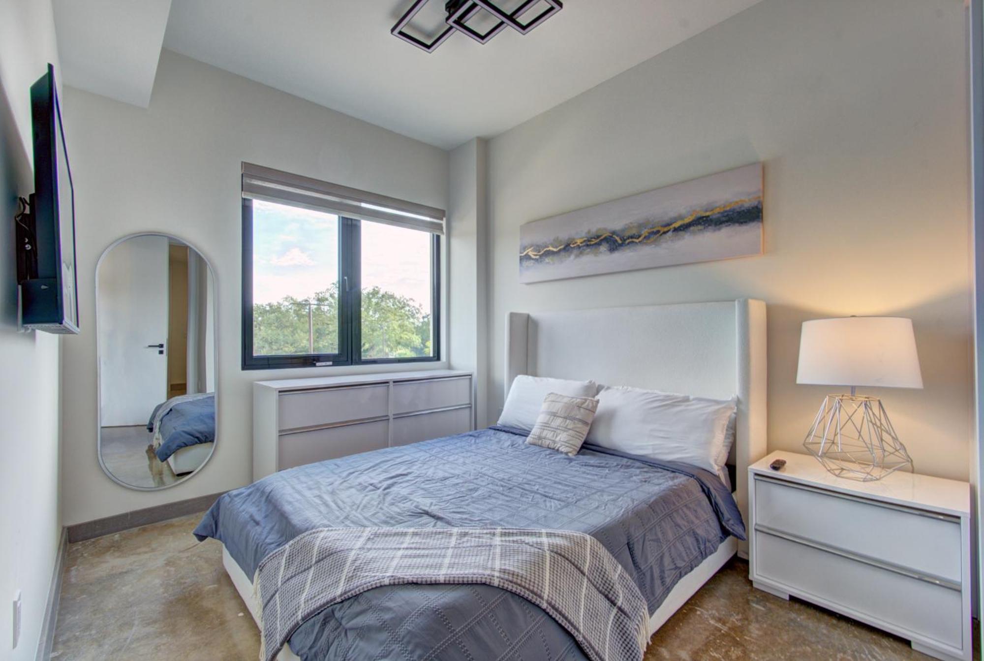 Sejur At Koosh Living Davie Exterior photo